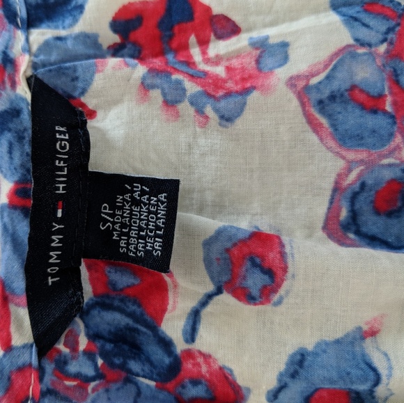 Tommy Hilfiger ruffled floral blouse - S - Picture 4 of 8